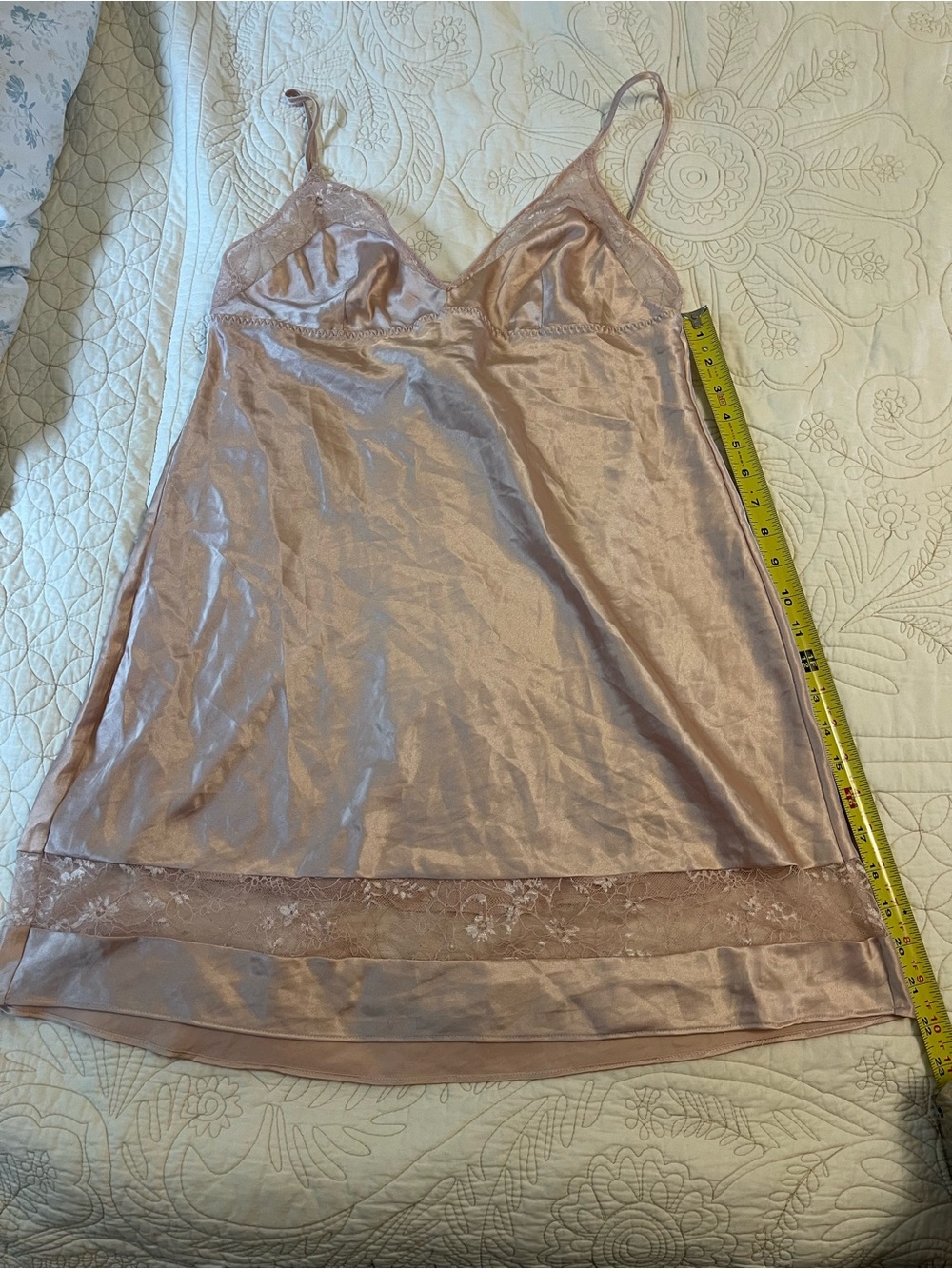 Victoria's Secret Blush Pink Satin Lace-Trim Chemise NWT
